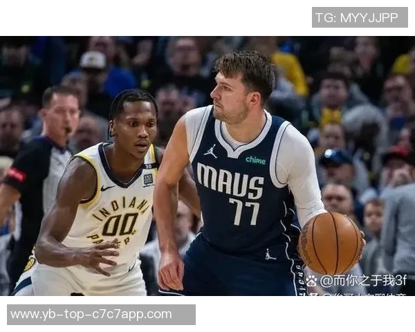 小里与东契奇的默契搭档雷迪克谈勒布朗缺阵的影响与应对策略